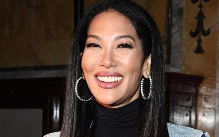 Fashionista Finances: Kimora Lee Simmons' Net Worth in the Spotlight